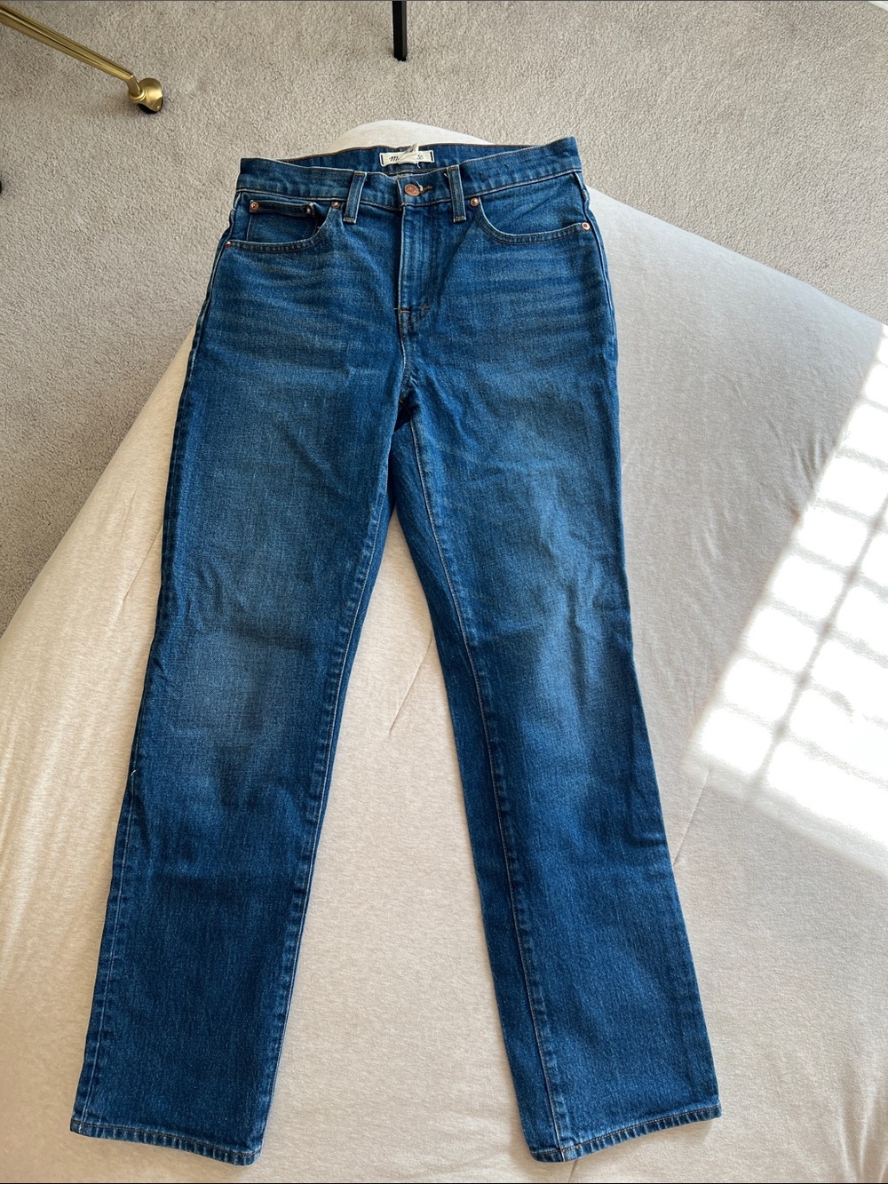 Madewell Women's Straight Leg Jeans in Dark Blue Wash